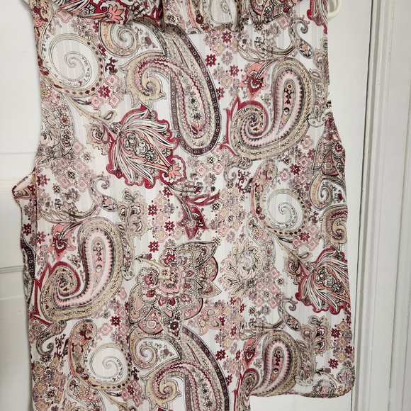 Paisley Ruffle Shell - Picture 3 of 7